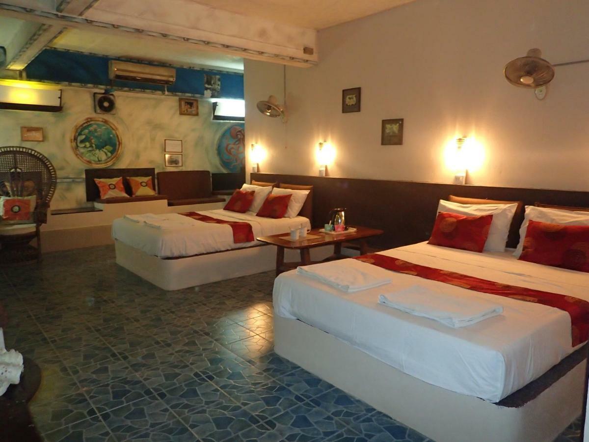 Captain Nemo Guesthouse เกาะเต่า ภายนอก รูปภาพ