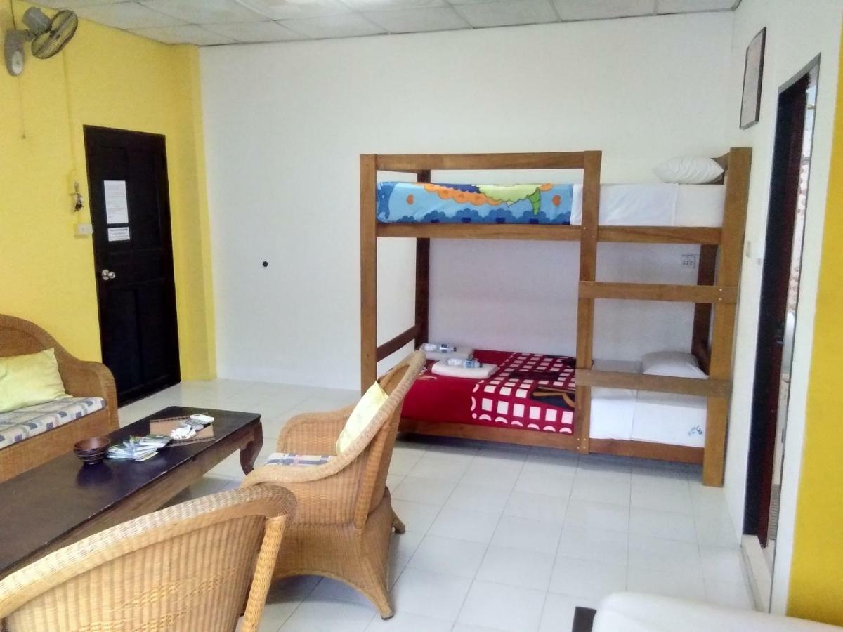 Captain Nemo Guesthouse เกาะเต่า ภายนอก รูปภาพ
