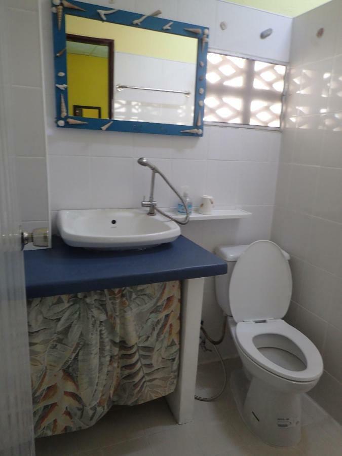 Captain Nemo Guesthouse เกาะเต่า ภายนอก รูปภาพ
