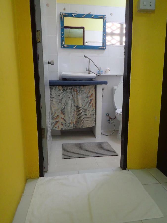 Captain Nemo Guesthouse เกาะเต่า ภายนอก รูปภาพ