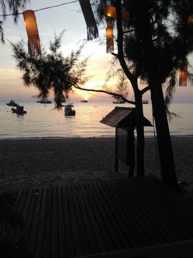 Captain Nemo Guesthouse เกาะเต่า ภายนอก รูปภาพ