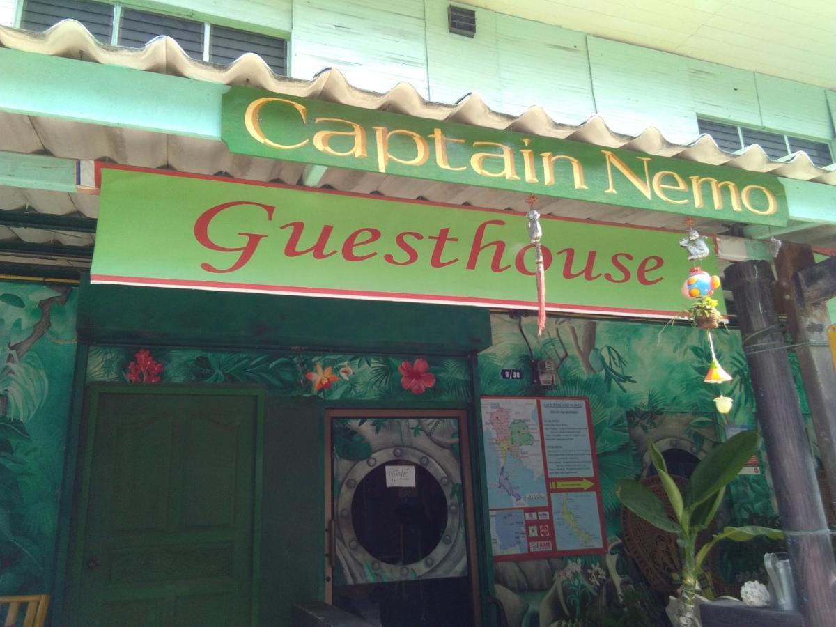 Captain Nemo Guesthouse เกาะเต่า ภายนอก รูปภาพ
